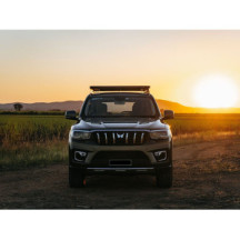 Mahindra Scorpio (2023-Current) Slimline II Kit de grade de tejadilho